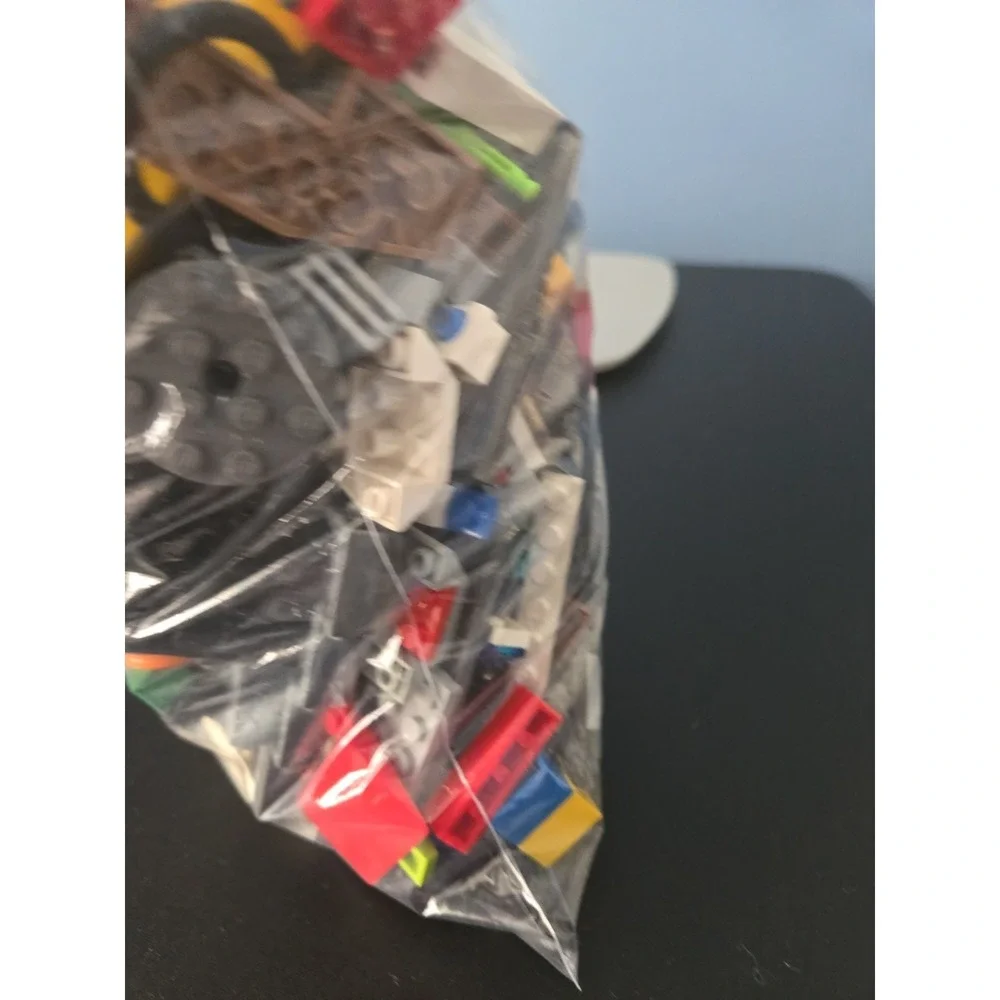 LEGO 2 LB Bags‎ Of Bulk Assorted Parts Pieces Bricks Lots of Variety